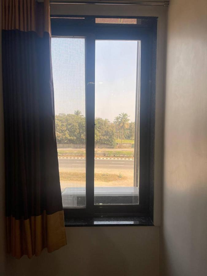 Hotel Nilkanth Navsari Exterior photo